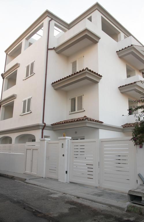 Guest House Suite Олбия Екстериор снимка
