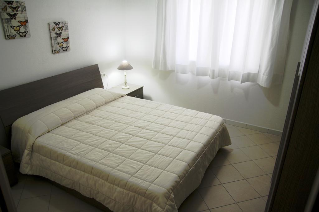 Guest House Suite Олбия Екстериор снимка